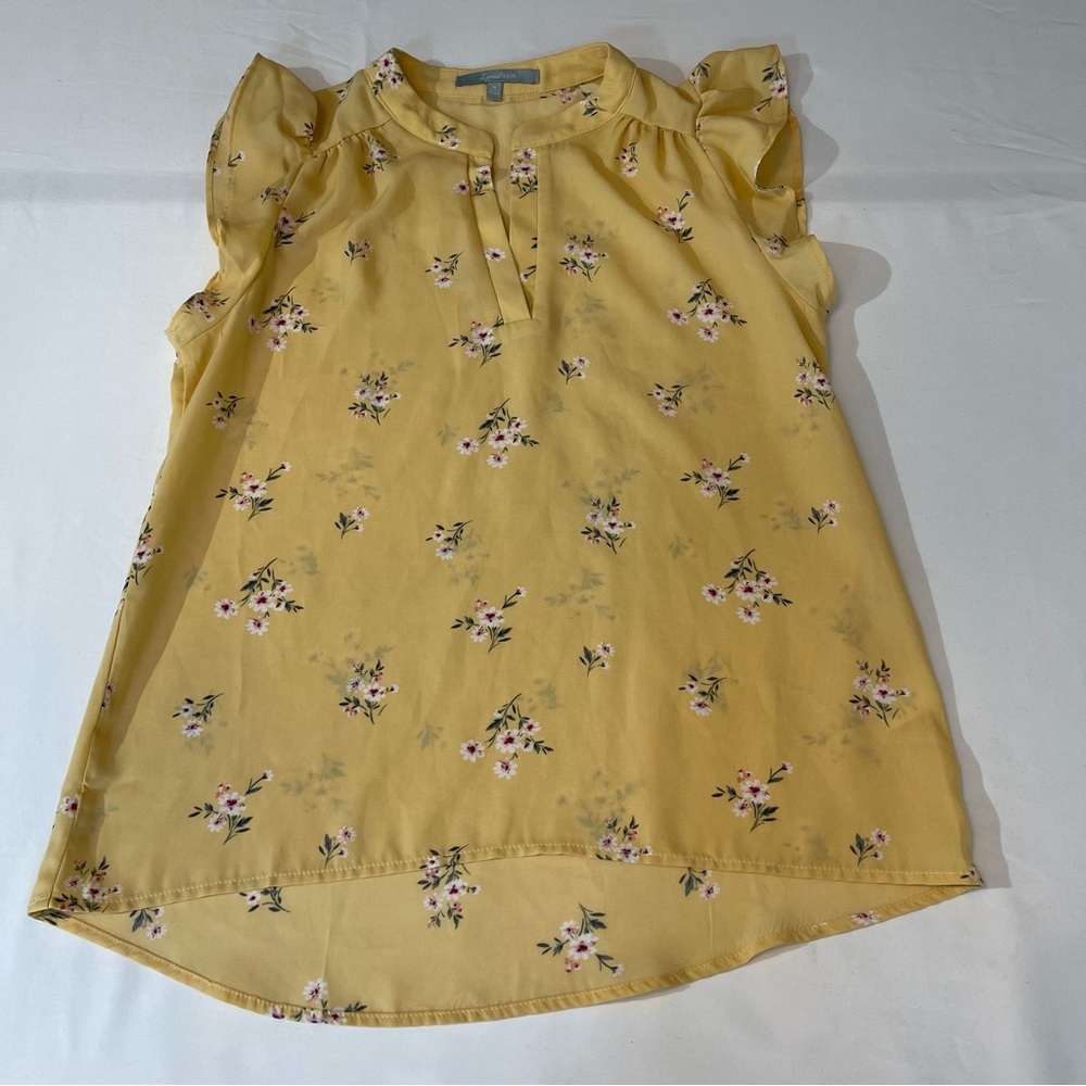 Sweet Rain, Women’s top, size Medium, good condition , preowned